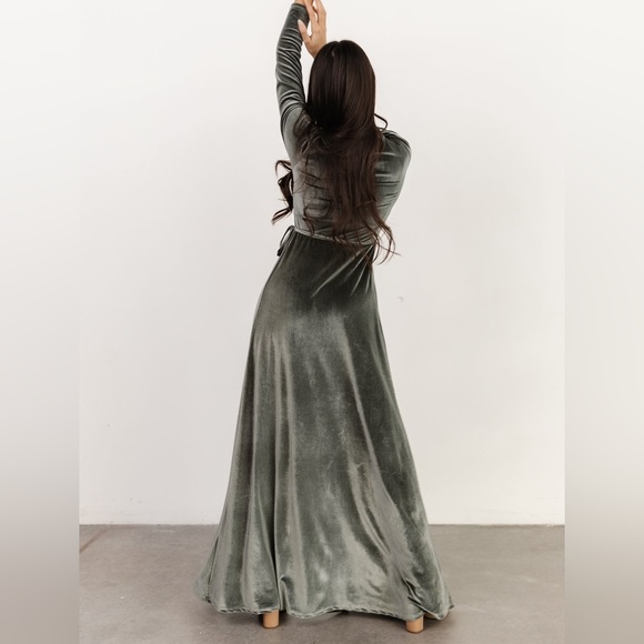 Esmerelda Velvet Wrap Maxi Dress - Picture 5 of 14